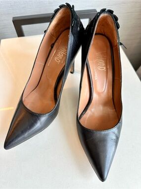 Wilano Black Leather Pumps Womens 39 Pointed Toe Stiletto Heels Made Portugal